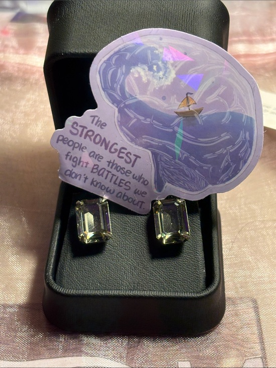 Sorrelli Other - 👑Queen’z Found Treasurez👑~Sorrelli Retired Concrete Jungle Earrings